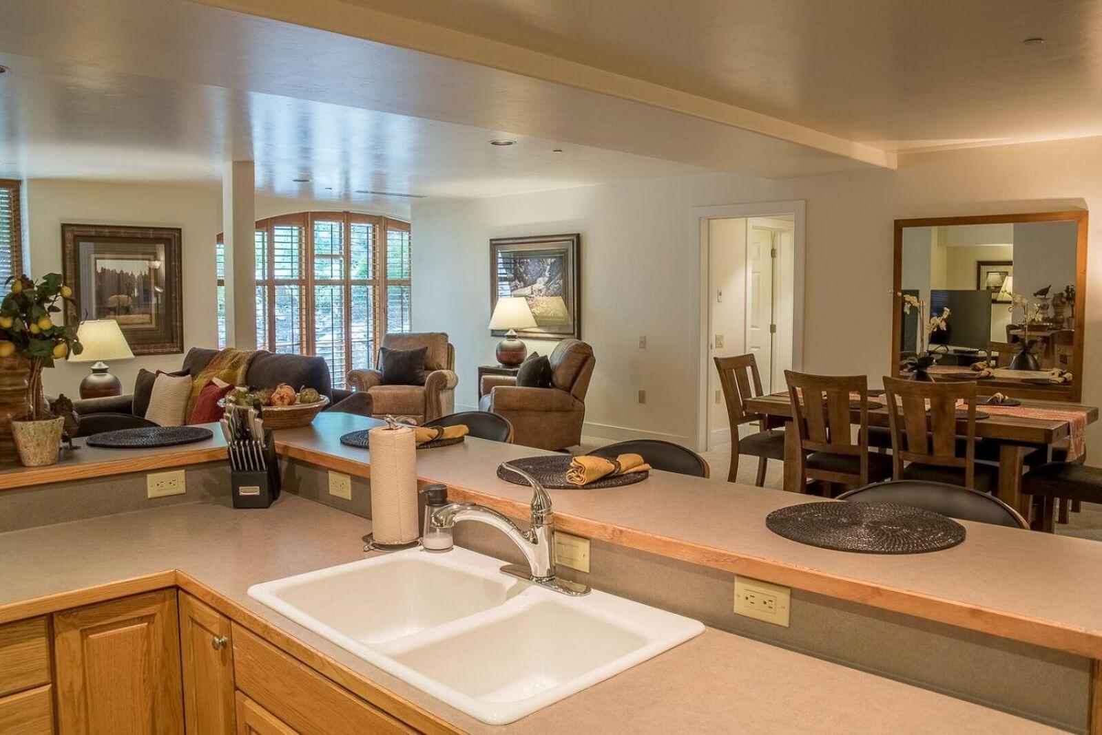 Thunder Springs Condo A2-6 ケチャム エクステリア 写真